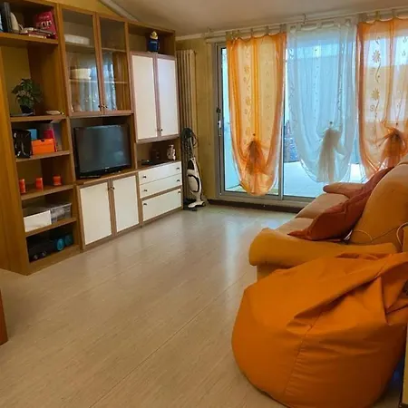 Casa Con Terrazza Apartmán